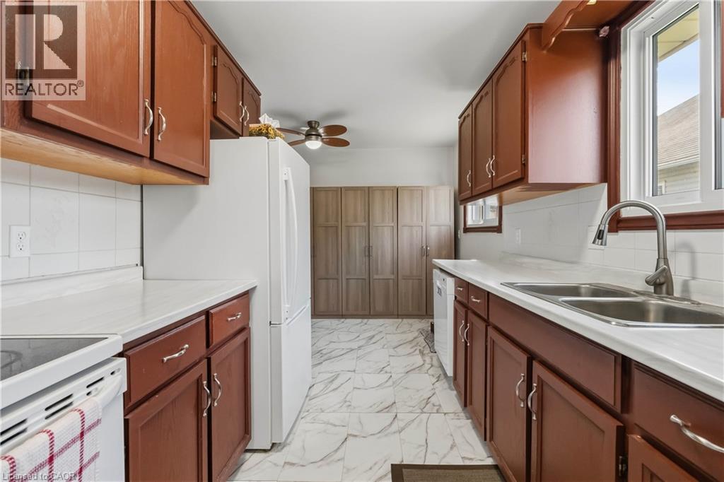 47 Abeles Avenue, Paris, Ontario  N3L 3N8 - Photo 13 - 40861710