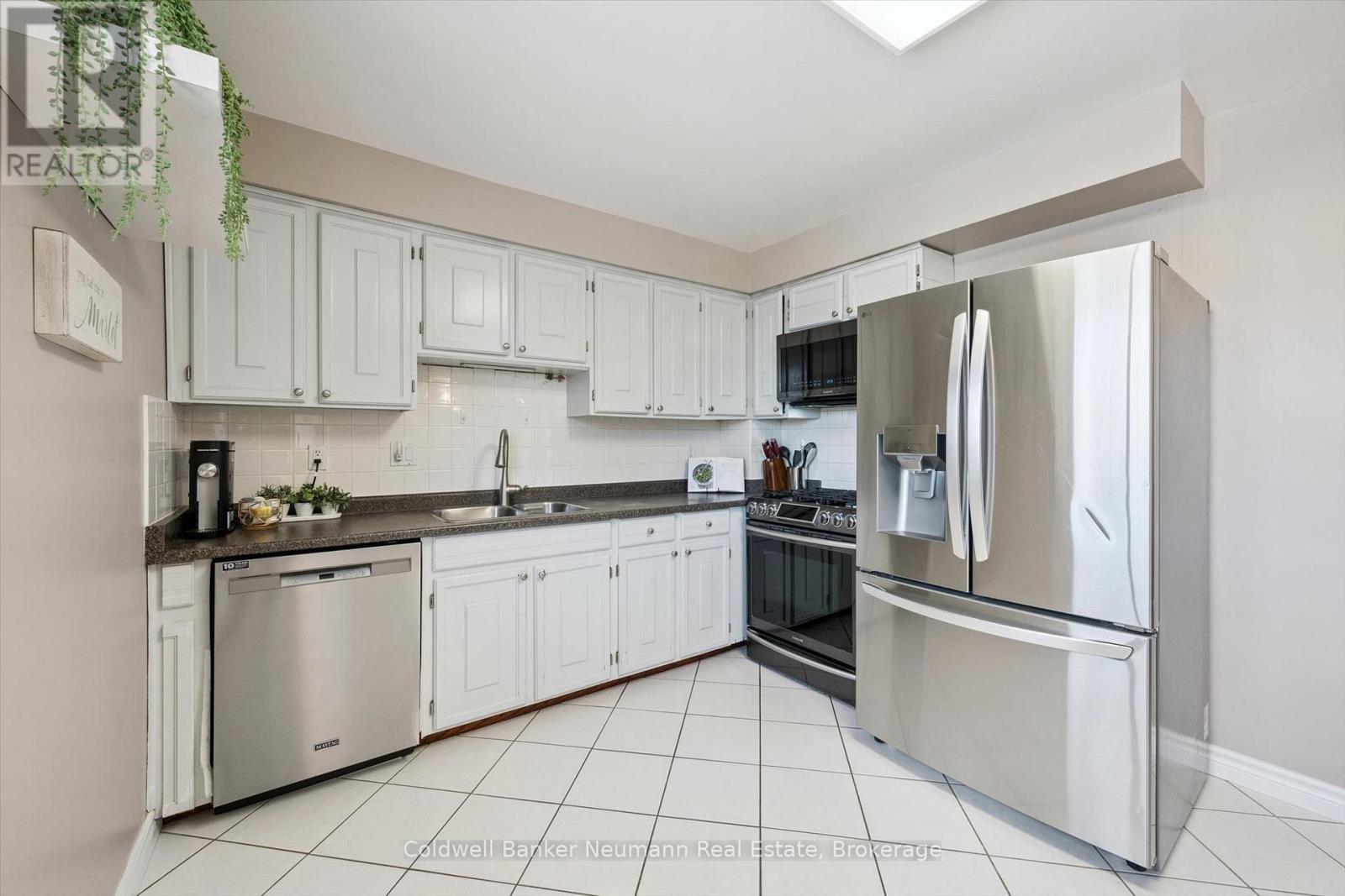 16 Argyle Drive, Guelph, Ontario  N1G 2P2 - Photo 10 - X13785518