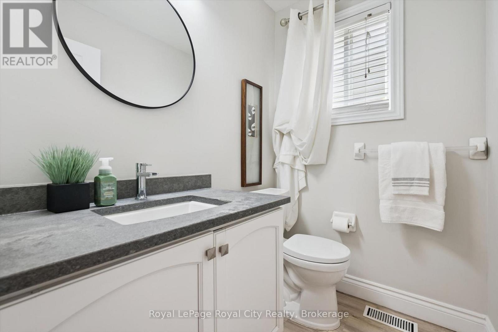 81 Teal Drive, Guelph, Ontario N1C 1H2 - Photo 18 - X13785564