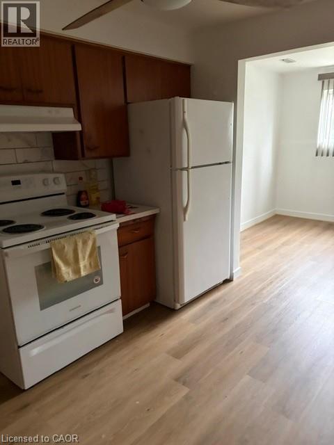 150 Chandler Drive Unit# 1, Kitchener, Ontario  N2E 1G9 - Photo 3 - 40860088