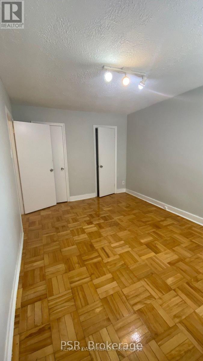 06 - 69 Old Mill Terrace, Toronto, Ontario  M8X 1A1 - Photo 12 - W13785444