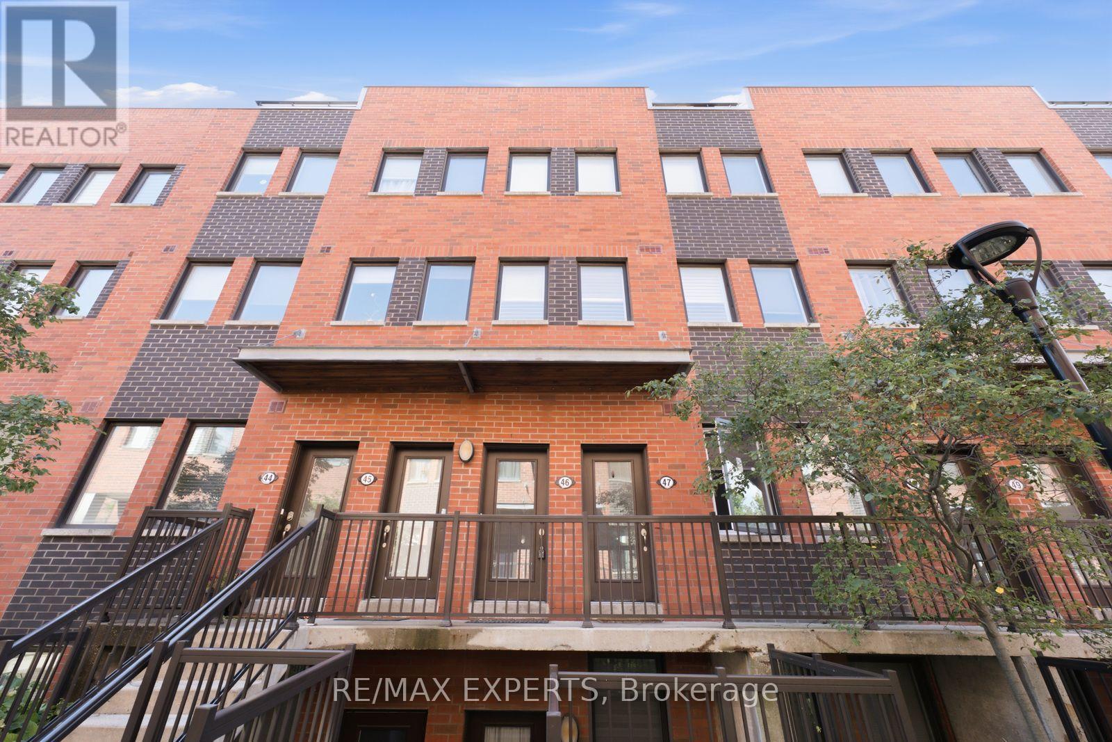 46 - 68 WINSTON PARK BOULEVARD, Toronto, Ontario