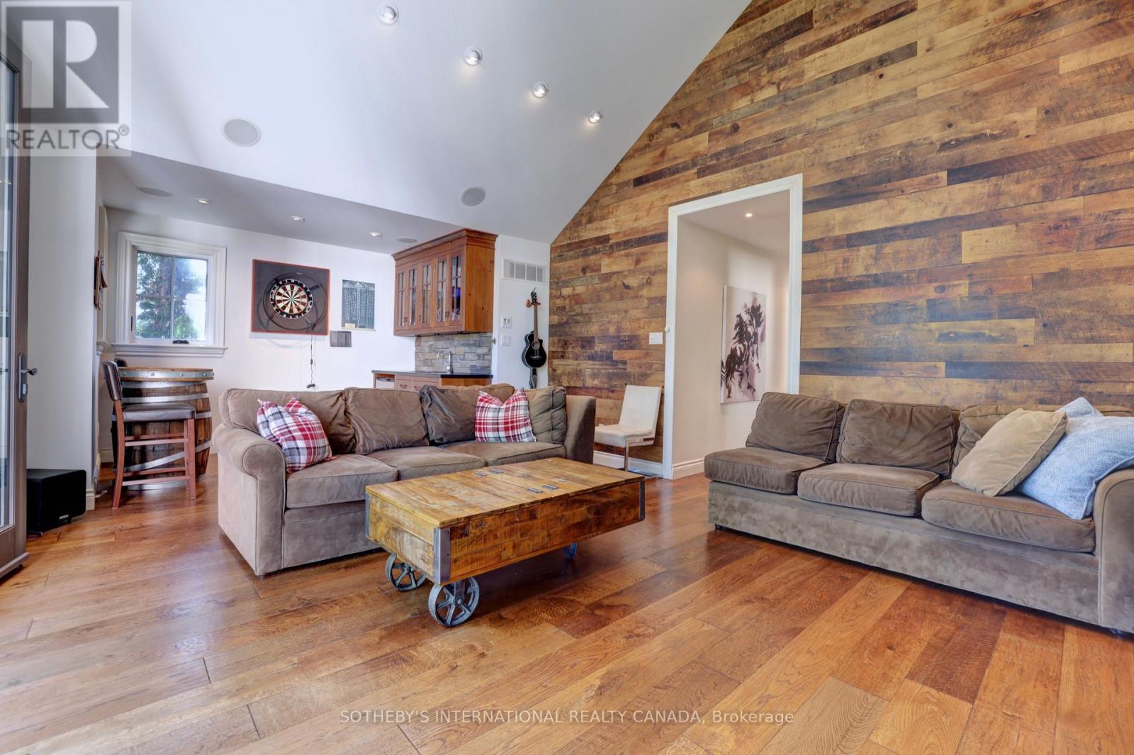 31 Maple Avenue N, Mississauga, Ontario  L5H 2R9 - Photo 16 - W13785498