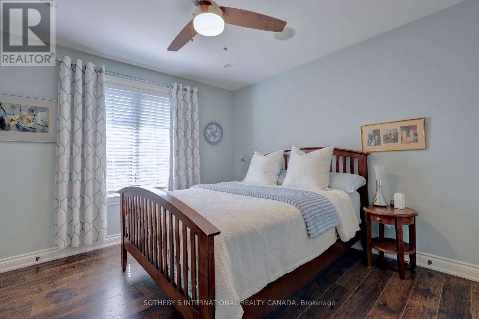31 Maple Avenue N, Mississauga, Ontario  L5H 2R9 - Photo 19 - W13785498
