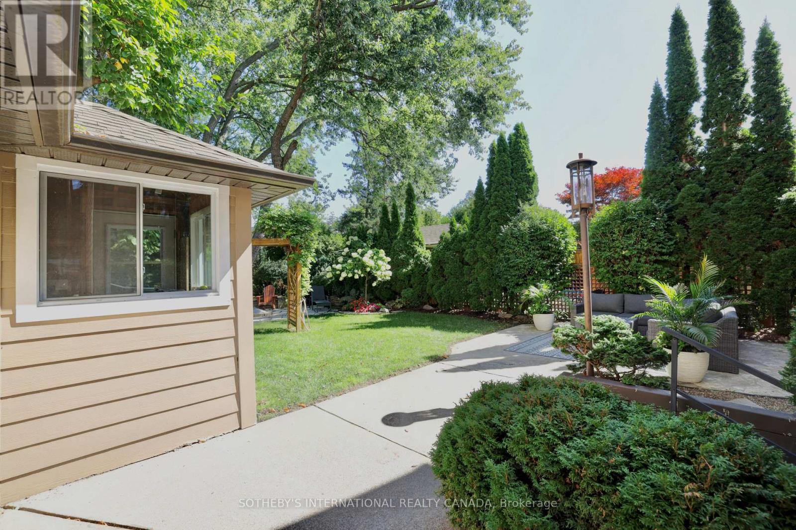 31 Maple Avenue N, Mississauga, Ontario  L5H 2R9 - Photo 38 - W13785498