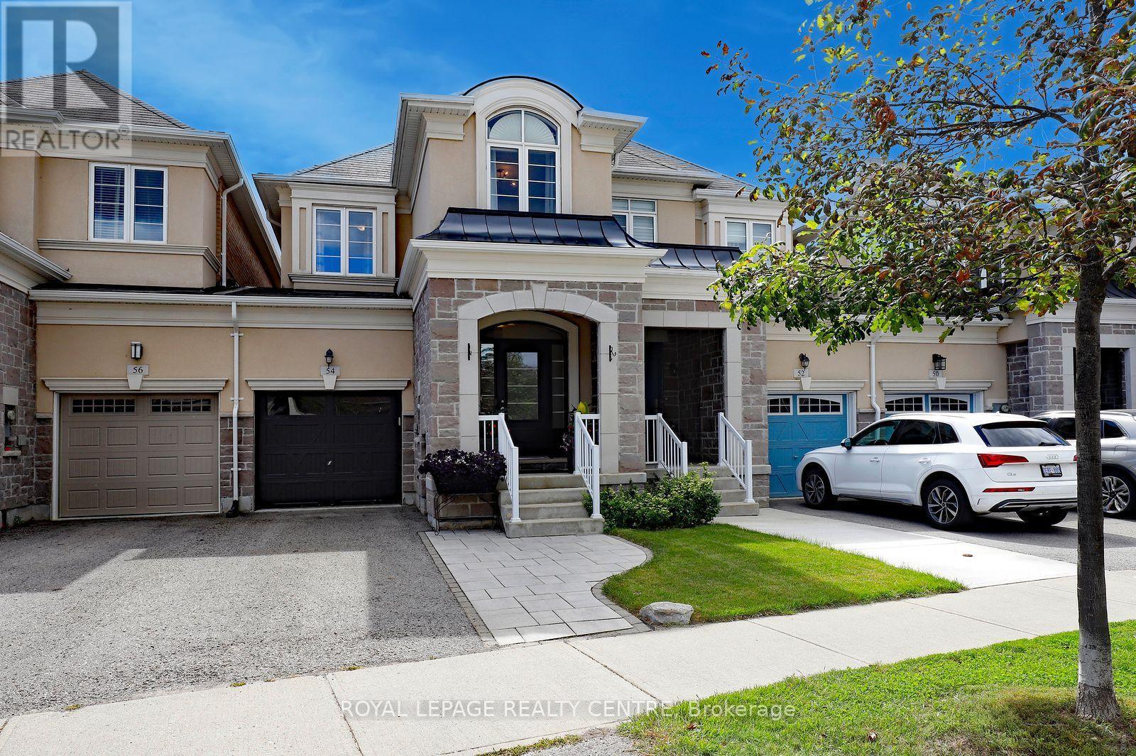 54 Upper Canada Court, Halton Hills, Ontario L7G 0L1 - Photo 2 - W13785510