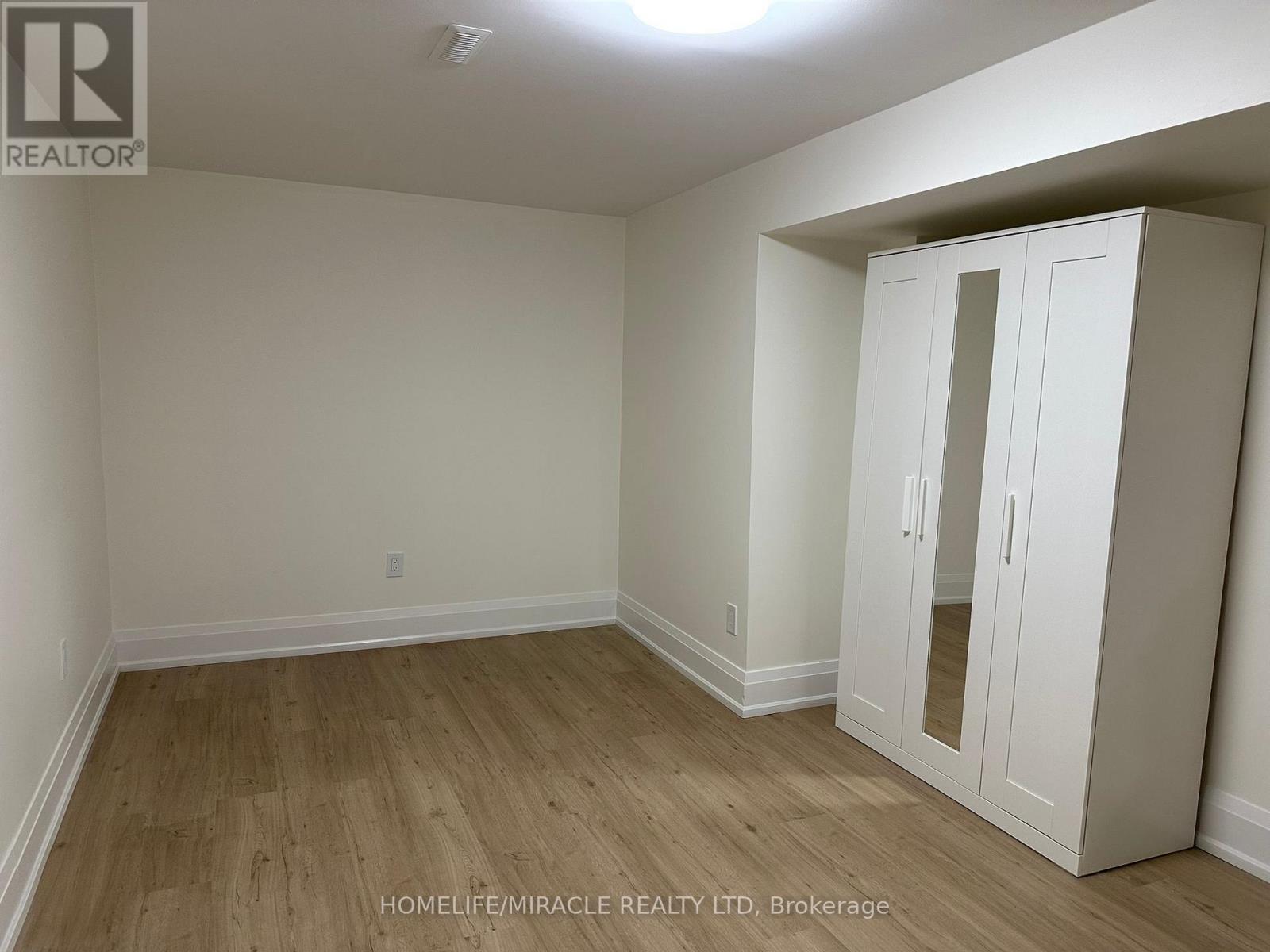 11 Cresswell Drive, Brampton, Ontario  L6Y 2T5 - Photo 19 - W13785514