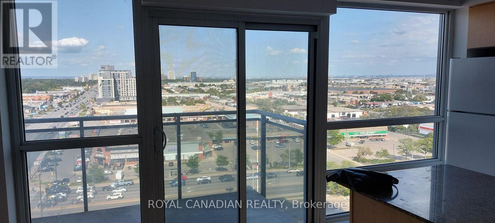 1411 - 215 Queen Street E, Brampton, Ontario  L6W 0A9 - Photo 11 - W13785524