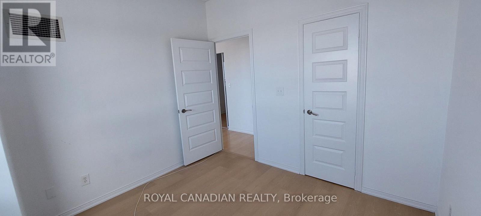 1411 - 215 Queen Street E, Brampton, Ontario  L6W 0A9 - Photo 14 - W13785524
