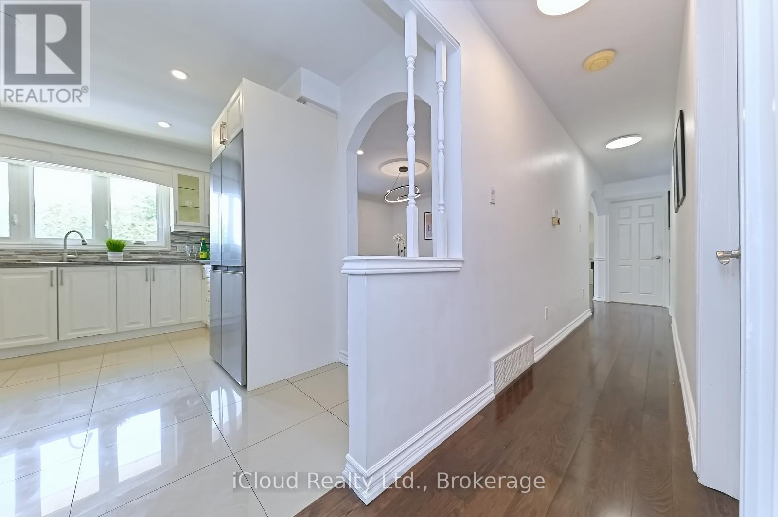 2101 Parkway Drive, Burlington, Ontario  L7P 1S5 - Photo 19 - W13785554
