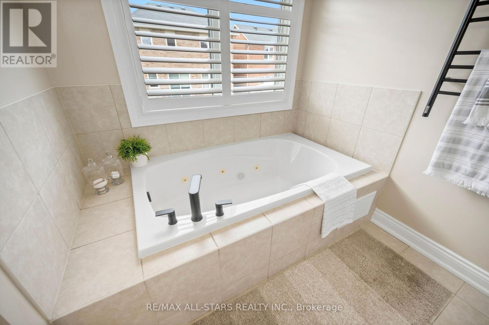 331 Inman Heights, Milton, Ontario L9T 7M8 - Photo 35 - W13785566