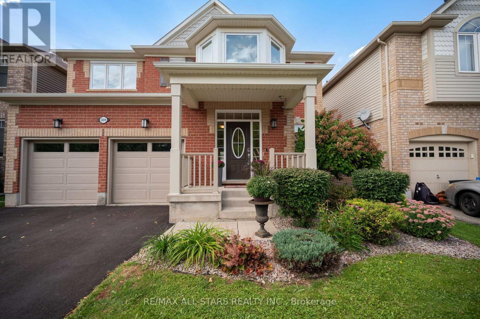 331 Inman Heights, Milton, Ontario L9T 7M8 - Photo 4 - W13785566