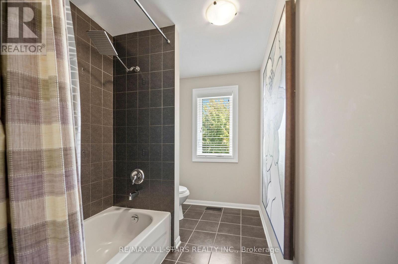 331 Inman Heights, Milton, Ontario L9T 7M8 - Photo 40 - W13785566
