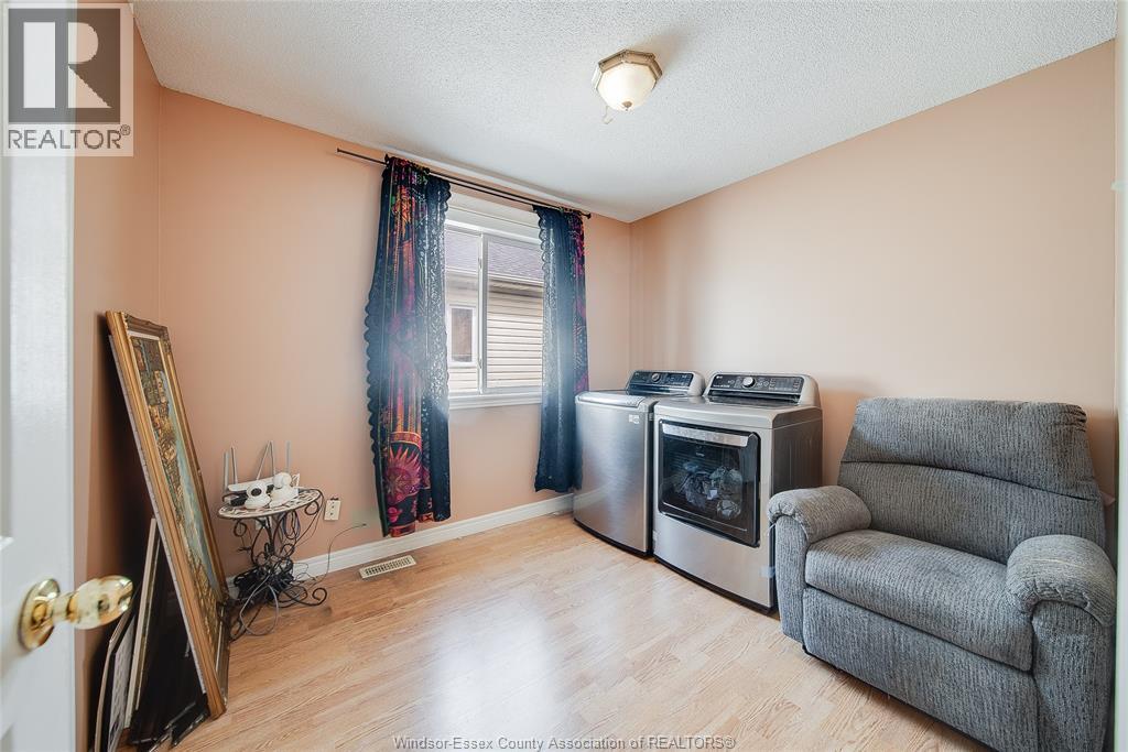 1565 Heatherglen, Tecumseh, Ontario  N8N 5B5 - Photo 19 - 26022398