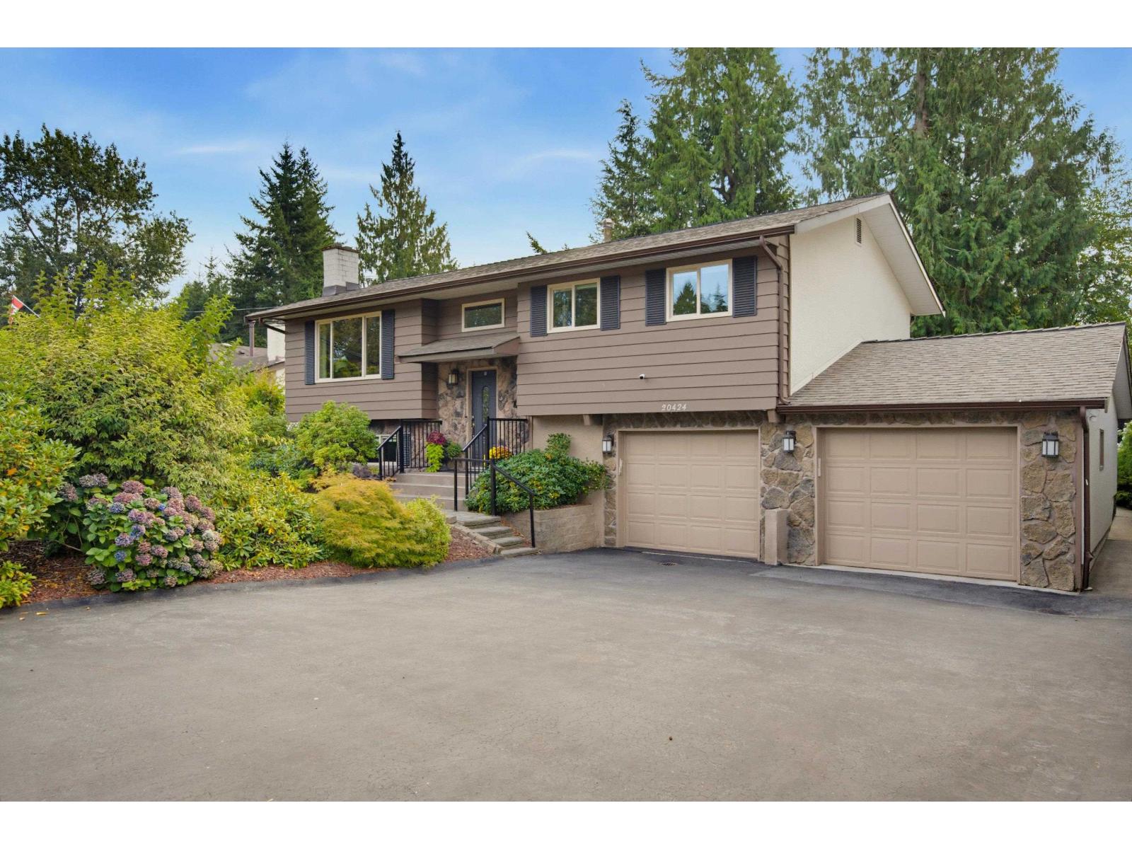 20424 43A AVENUE, langley, British Columbia