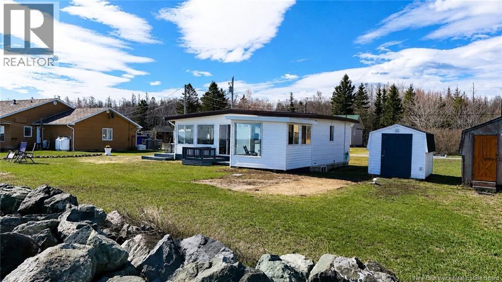 9 De L'anse Est, Pointe-Verte, New Brunswick  E8J 3A7 - Photo 2 - NB139200