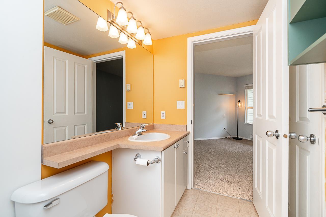 201 10186 155 Street, Surrey, British Columbia  V3R 0R6 - Photo 17 - R3164346