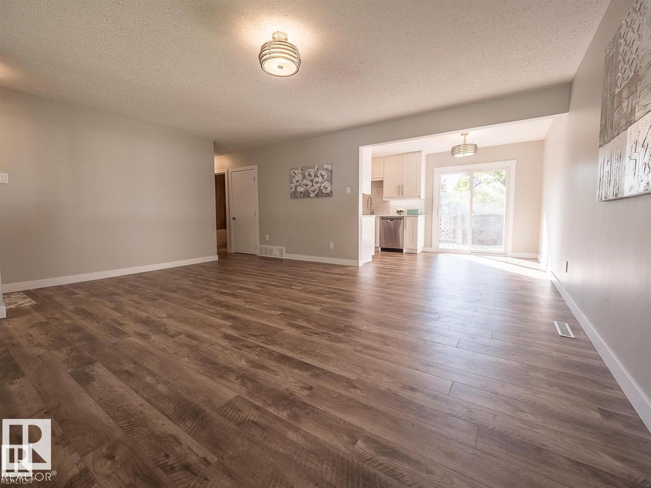 6 Greenview Cr, St. Albert, Alberta  T8N 0T1 - Photo 5 - E4508725