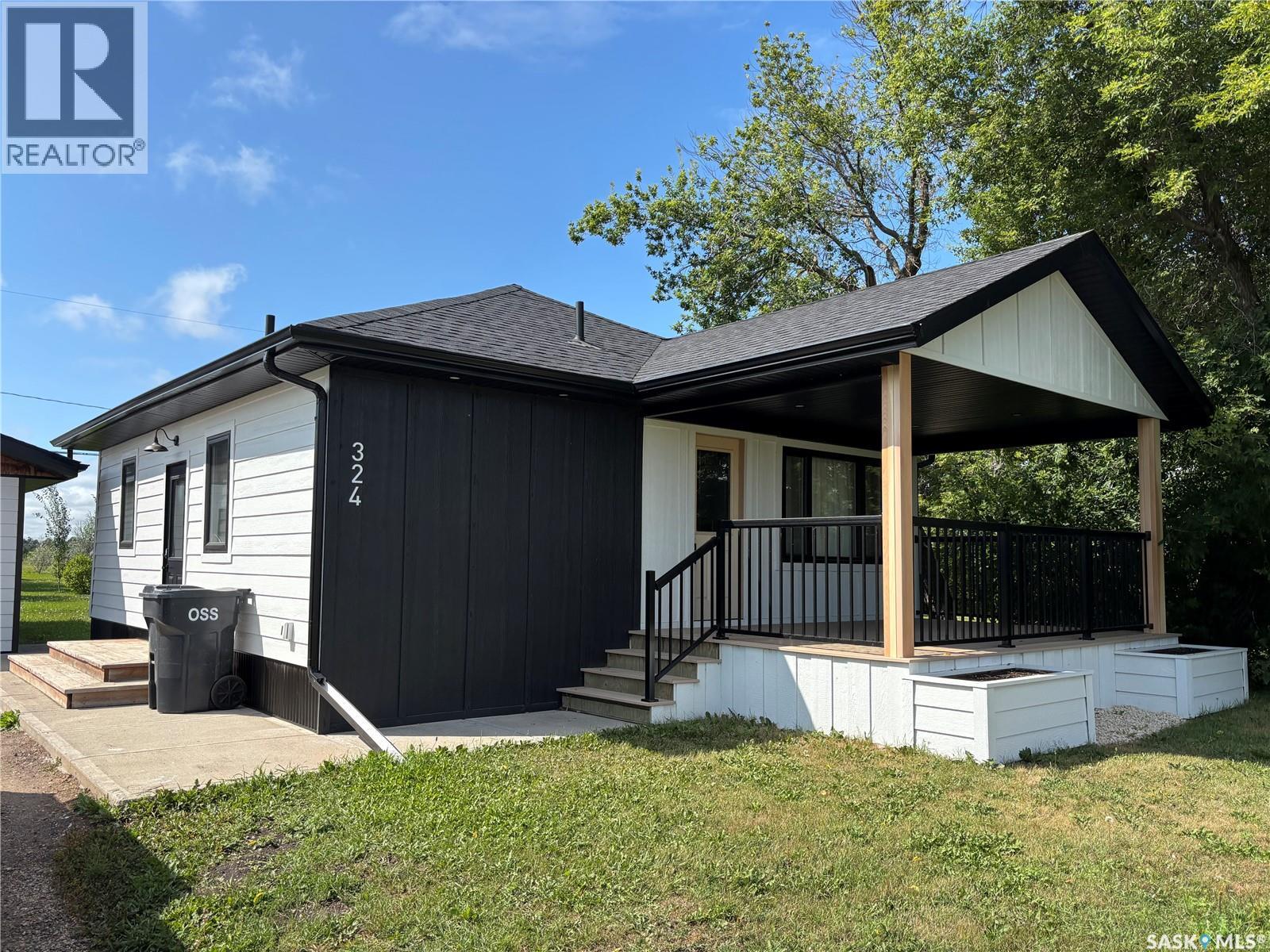 324 Sully Avenue, Orkney Rm No. 244, Saskatchewan  S4N 4K1 - Photo 1 - SK048493