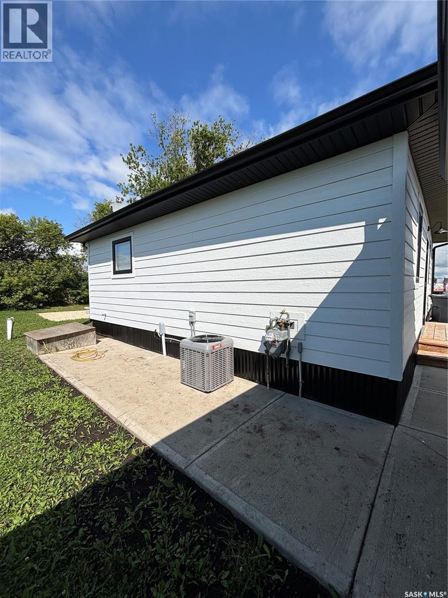 324 Sully Avenue, Orkney Rm No. 244, Saskatchewan  S4N 4K1 - Photo 33 - SK048493
