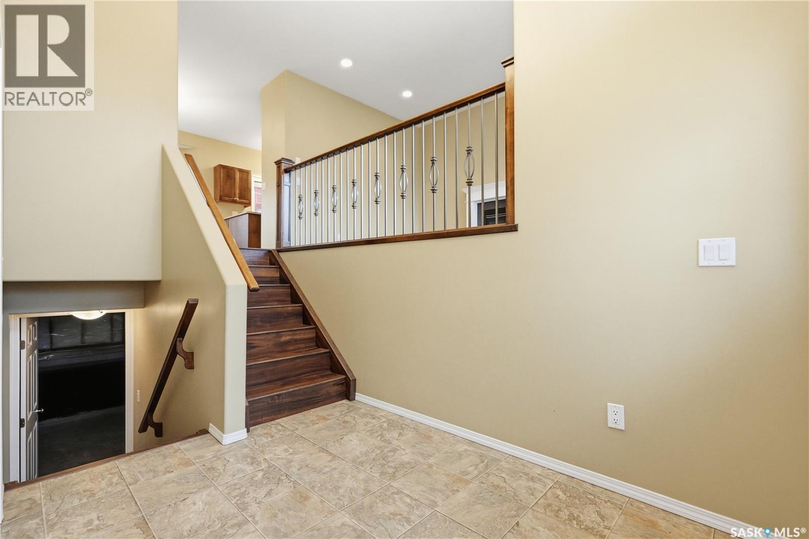 822 Rock Hill Lane, Martensville, Saskatchewan  S0K 0A2 - Photo 3 - SK048440