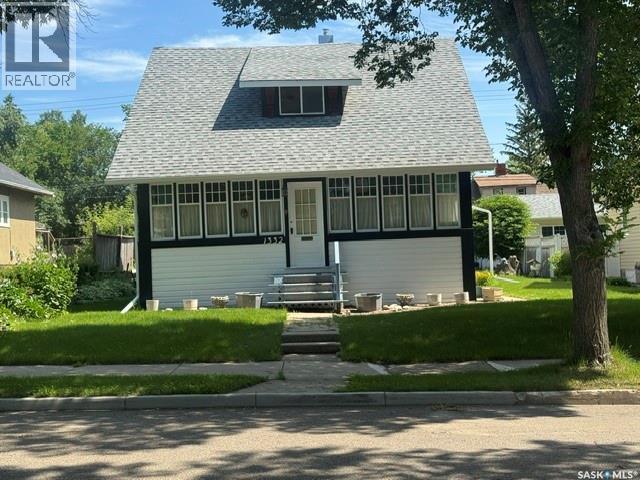 1332 97th Street, North Battleford, Saskatchewan  S9A 0J8 - Photo 1 - SK048439