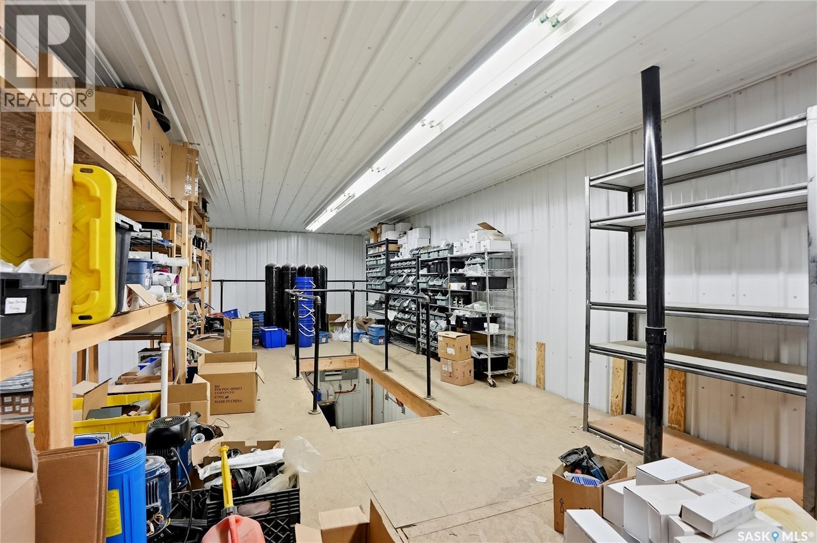 4 Hamilton AVENUE photo 13