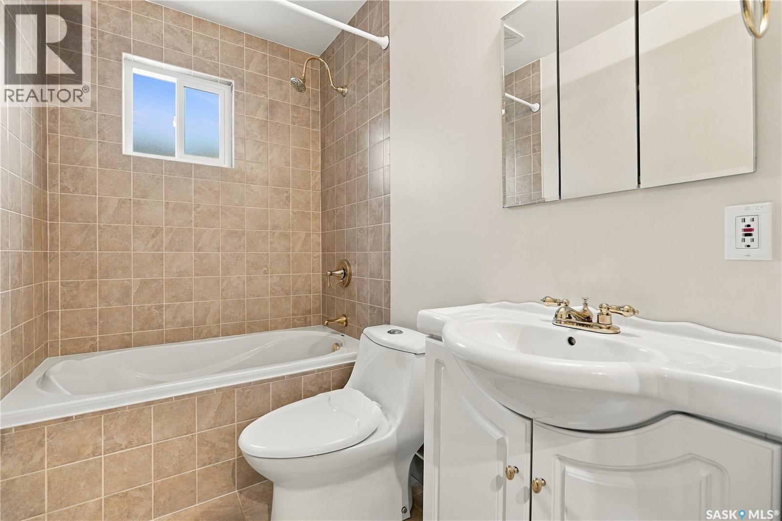 3231 Robinson Street, Regina, Saskatchewan  S4S 1V8 - Photo 14 - SK048404