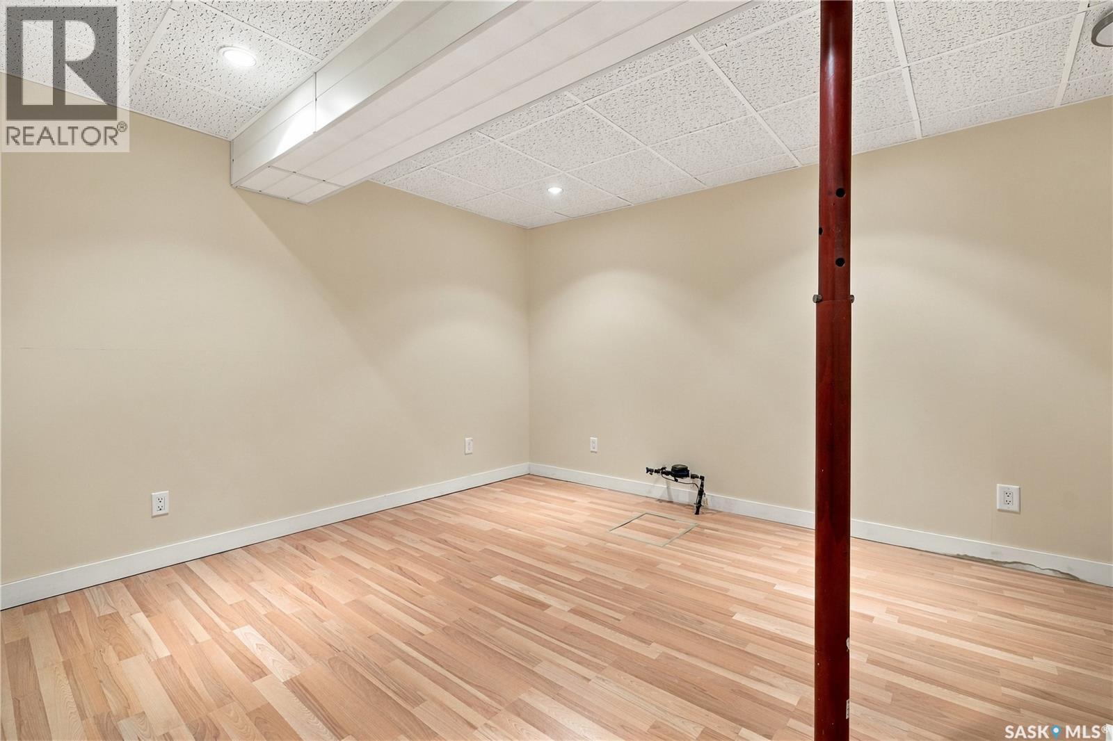 3231 Robinson Street, Regina, Saskatchewan  S4S 1V8 - Photo 31 - SK048404