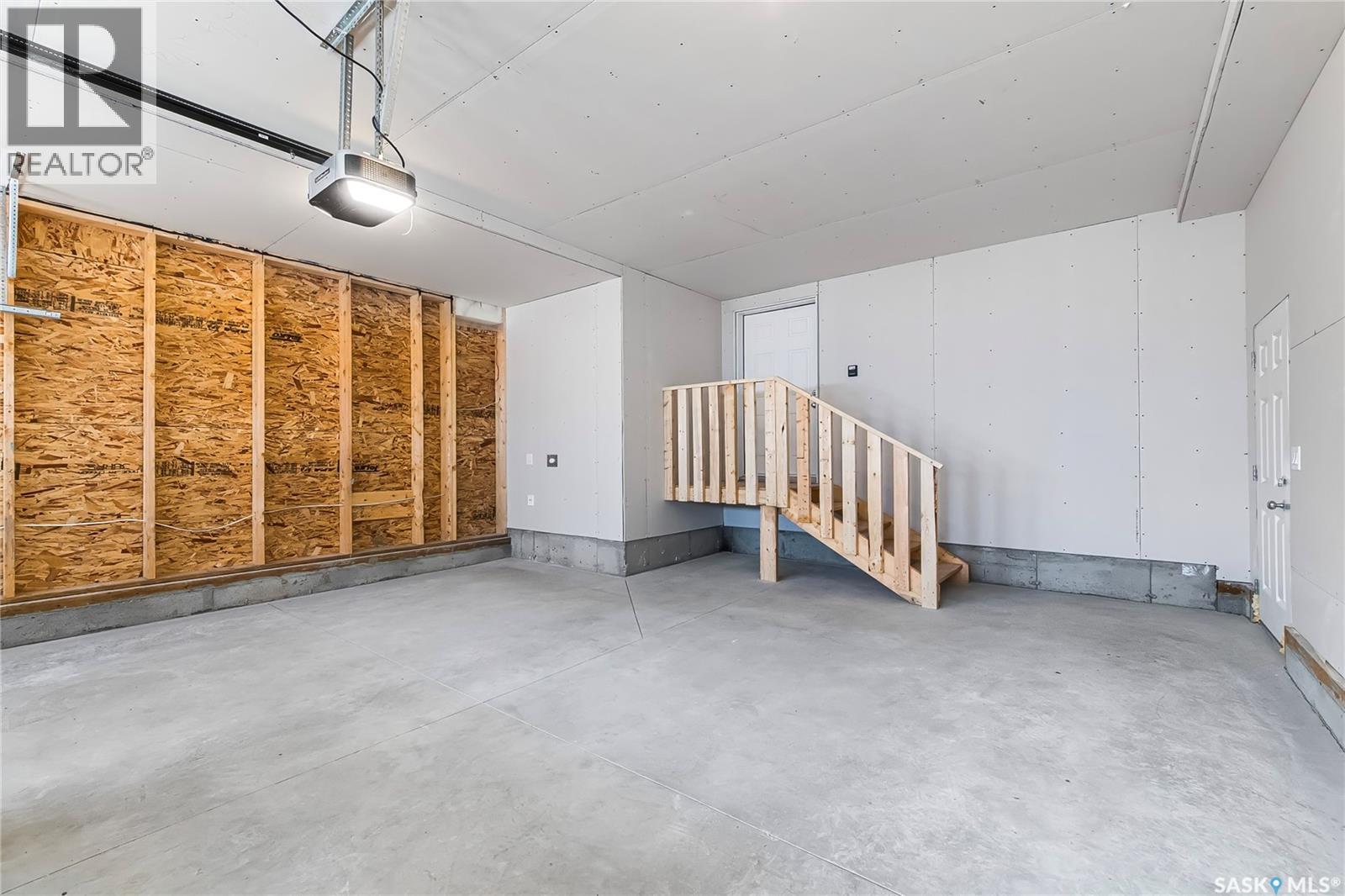 563 Traeger Manor, Saskatoon, Saskatchewan  S7V 1Z8 - Photo 40 - SK048157