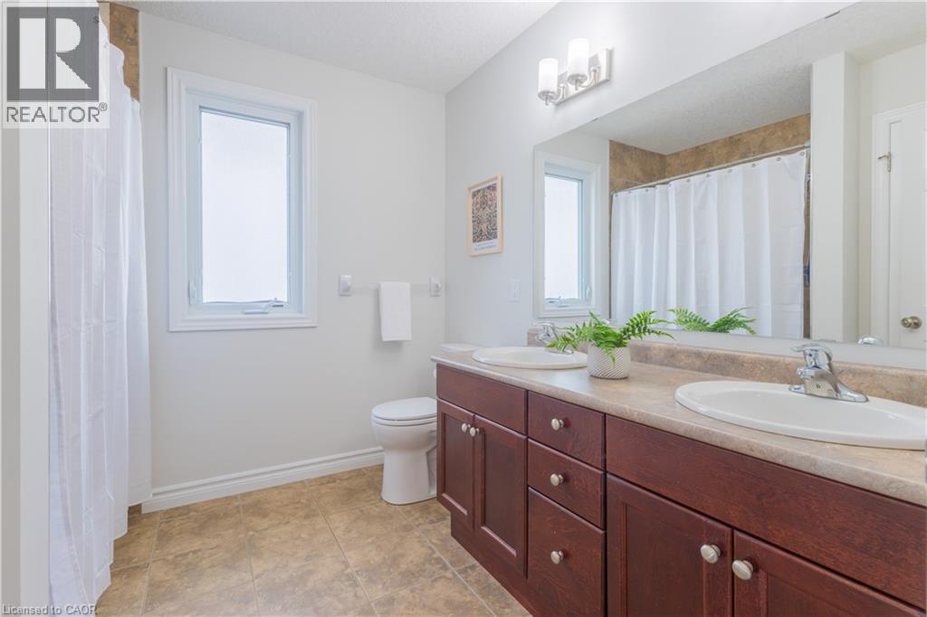 178 Huck Crescent, Kitchener, Ontario  N2N 0A3 - Photo 25 - 40861423