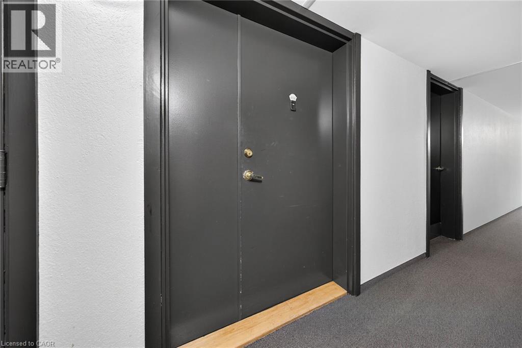 6720 Glen Erin Drive Unit# 404, Mississauga, Ontario  L5N 3K8 - Photo 15 - 40862457