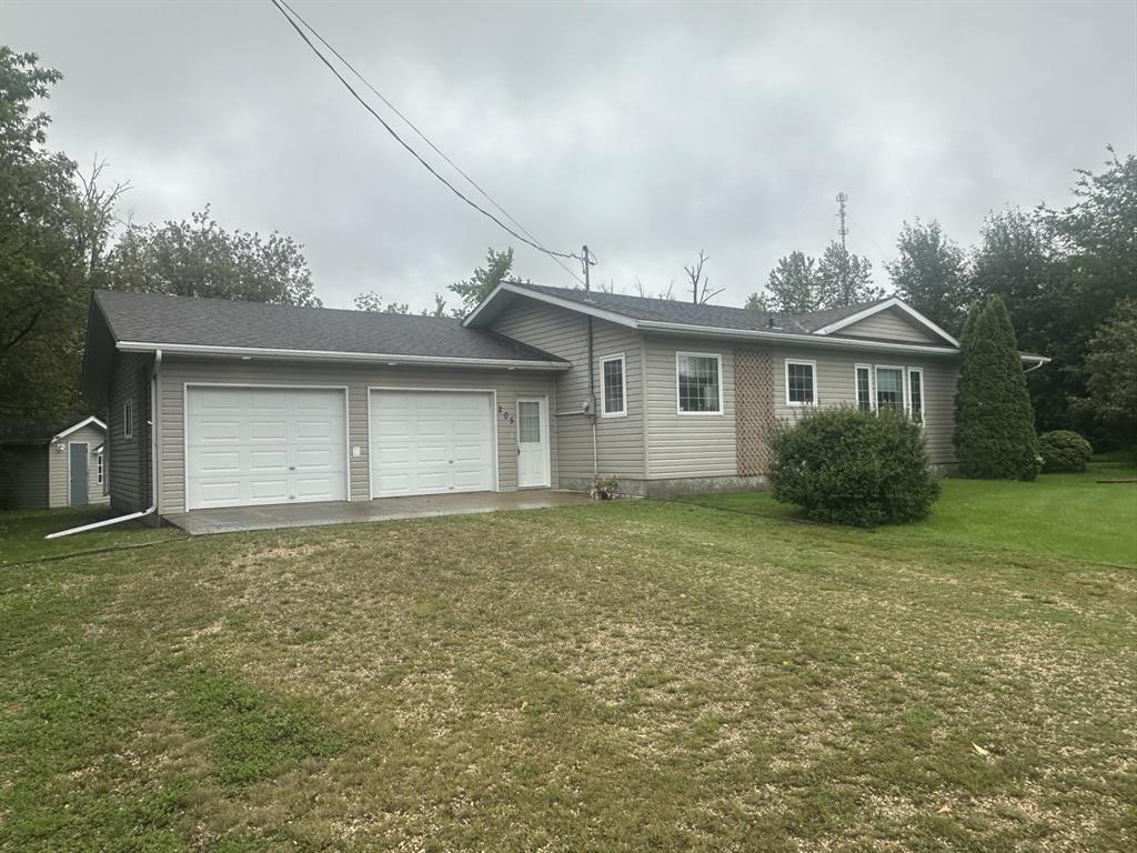 206 3rd Street W, Swan River, Manitoba  R0B 1L0 - Photo 2 - 202623183