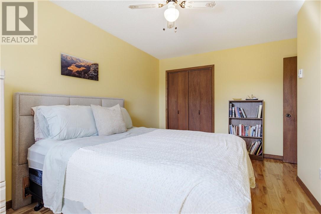 78 Field, Lively, Ontario  P3Y 1B4 - Photo 20 - 2130382