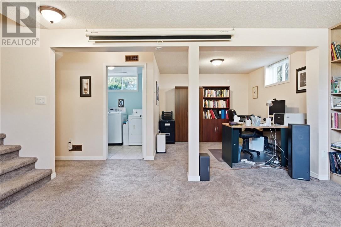 78 Field, Lively, Ontario  P3Y 1B4 - Photo 29 - 2130382