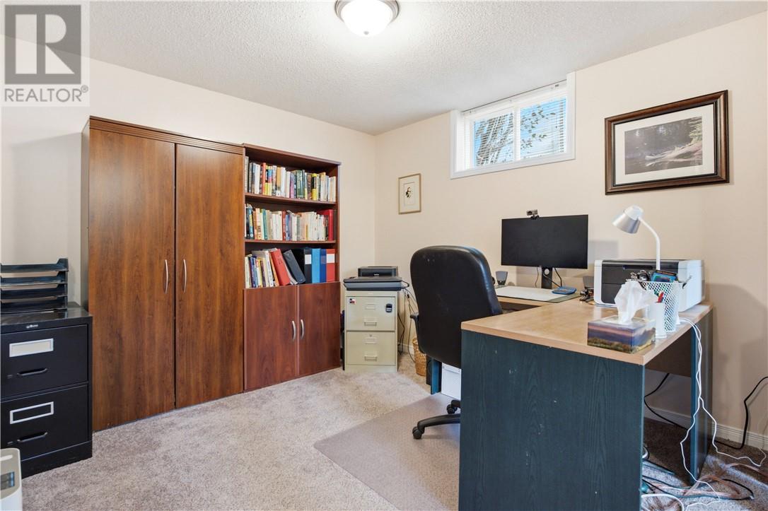 78 Field, Lively, Ontario  P3Y 1B4 - Photo 30 - 2130382