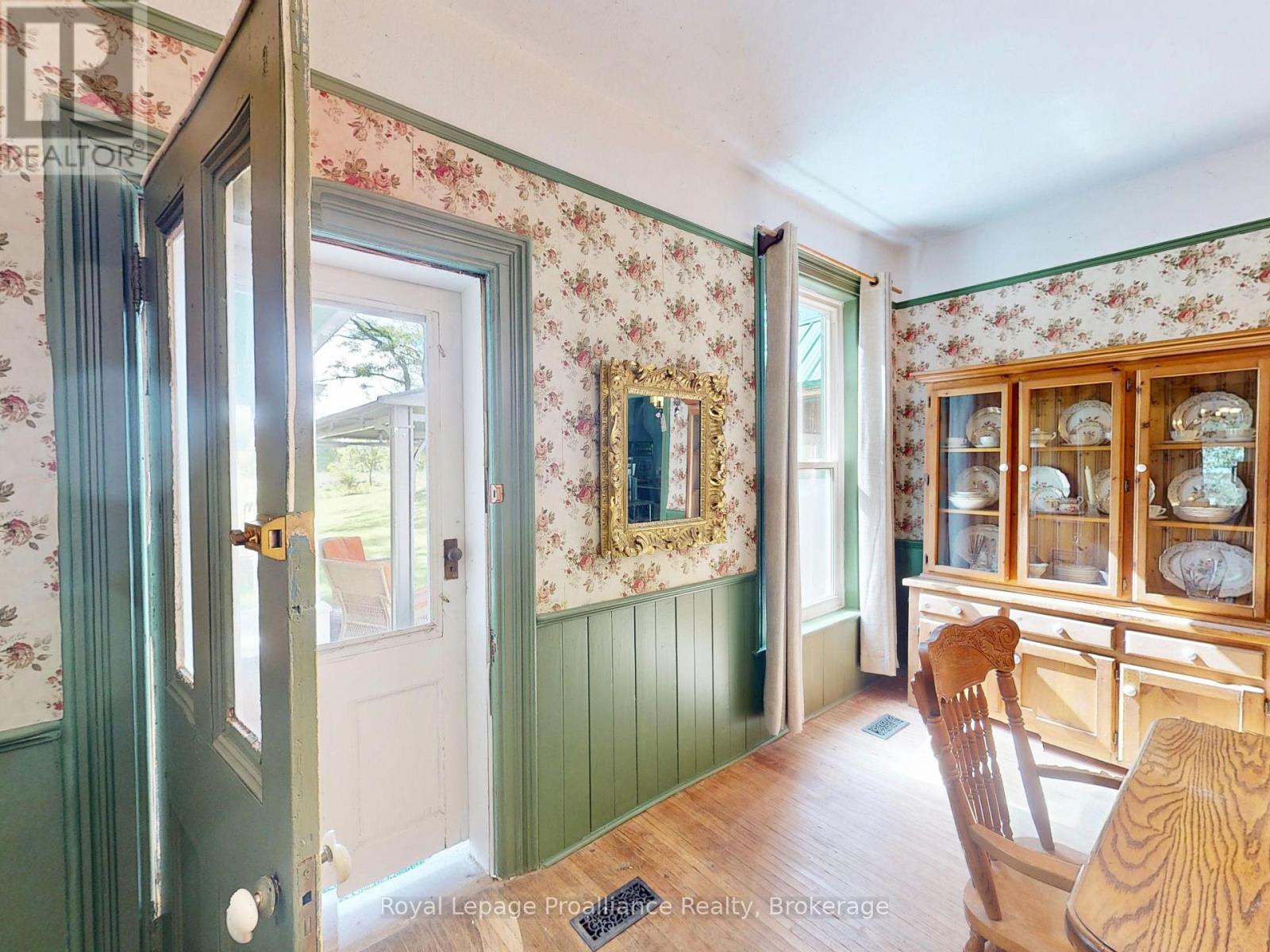 729 Foxboro-Stirling Road, Quinte West, Ontario  K0K 2B0 - Photo 13 - X13785802