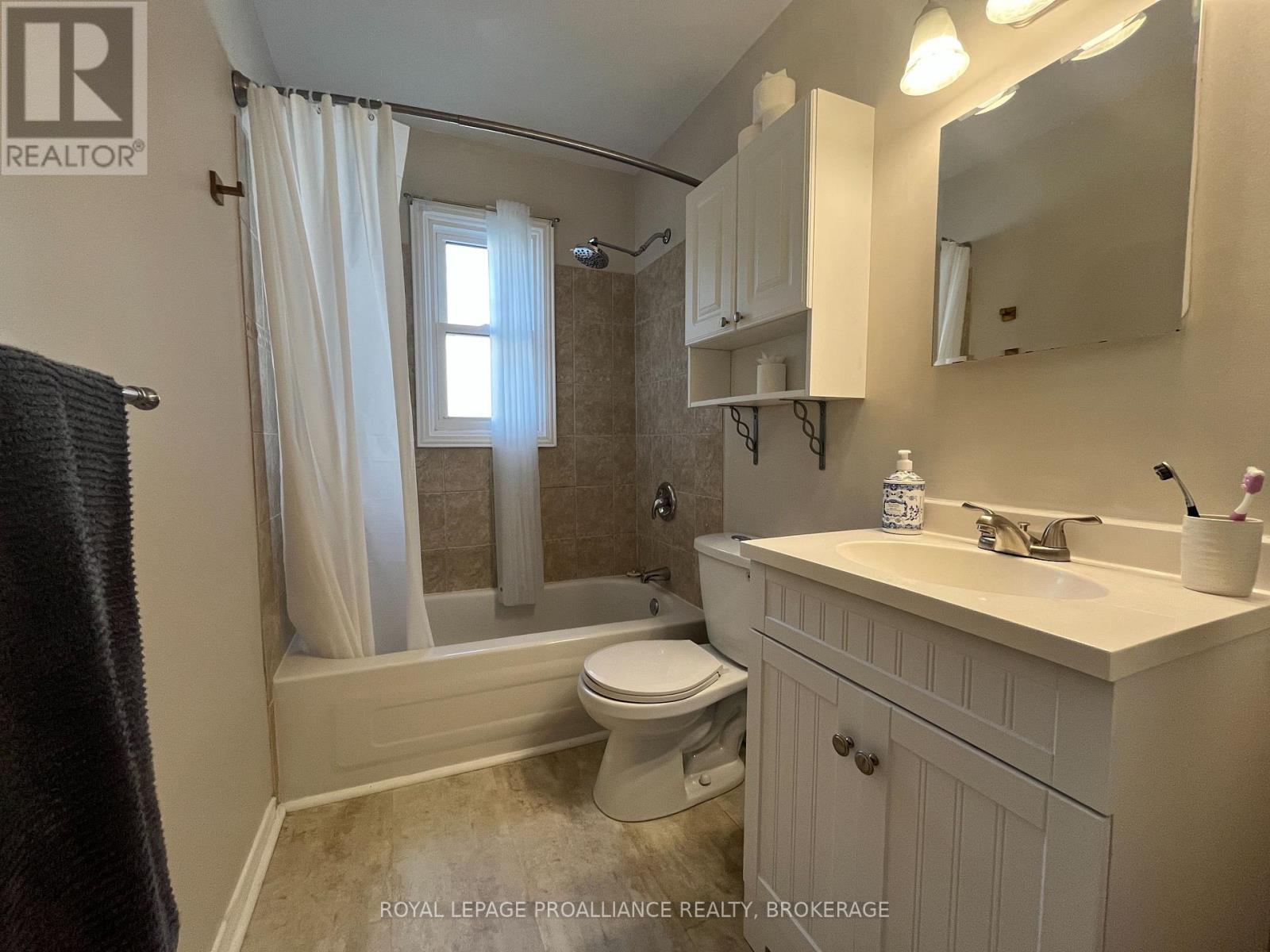 7 Third Avenue, Kingston, Ontario  K7K 2J4 - Photo 15 - X13785878