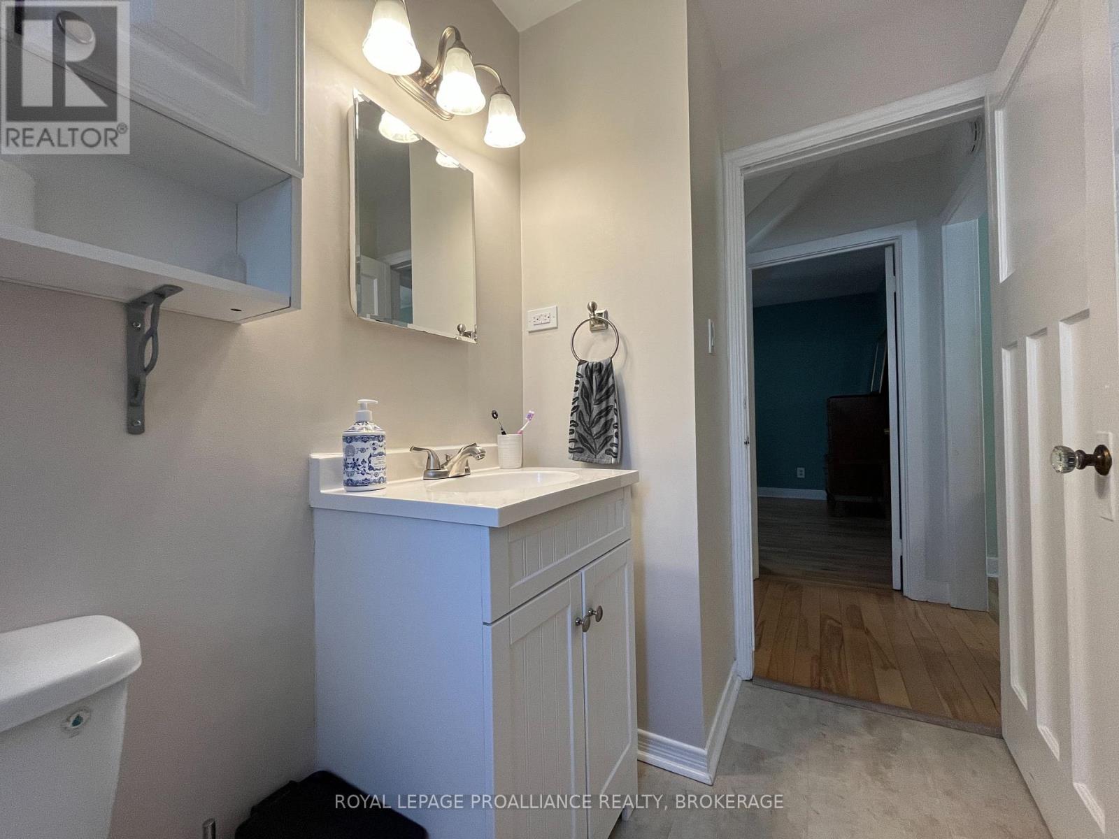 7 Third Avenue, Kingston, Ontario  K7K 2J4 - Photo 16 - X13785878