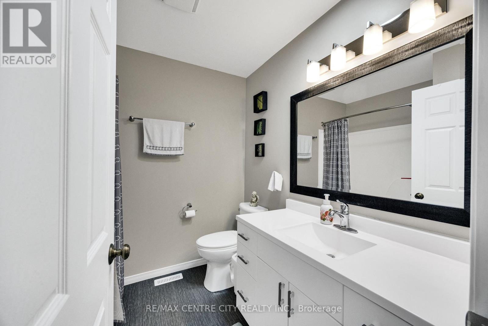 297 Hungerford Street, London East, Ontario  N5W 6E3 - Photo 27 - X13785650