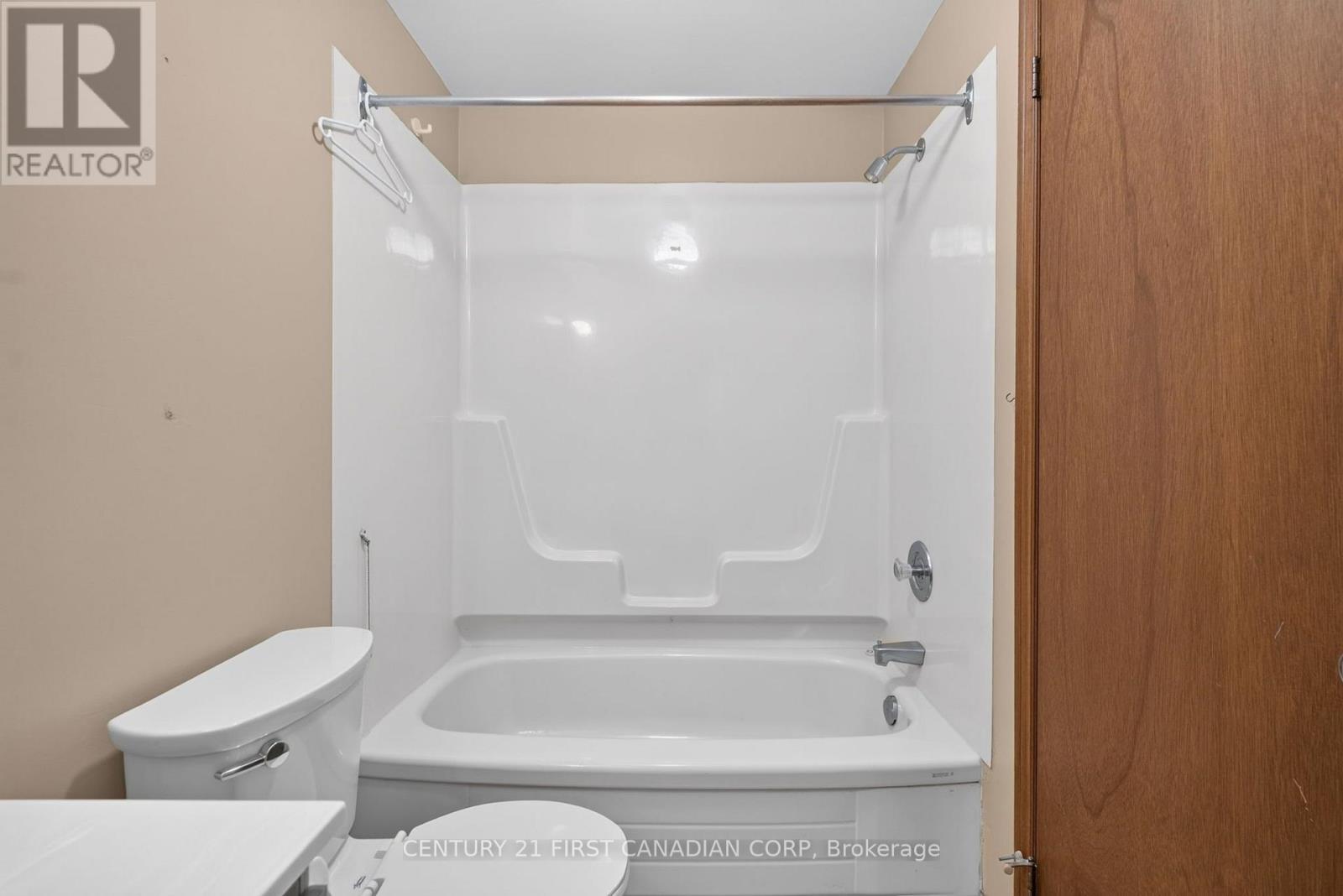 484768 Sweaburg Road, South-West Oxford, Ontario  N4S 7V6 - Photo 13 - X13785720