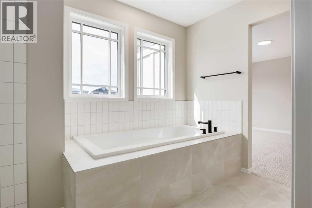 26 Alpine Gardens SW, Calgary, Alberta  T2Y 0W3 - Photo 35 - A2306805