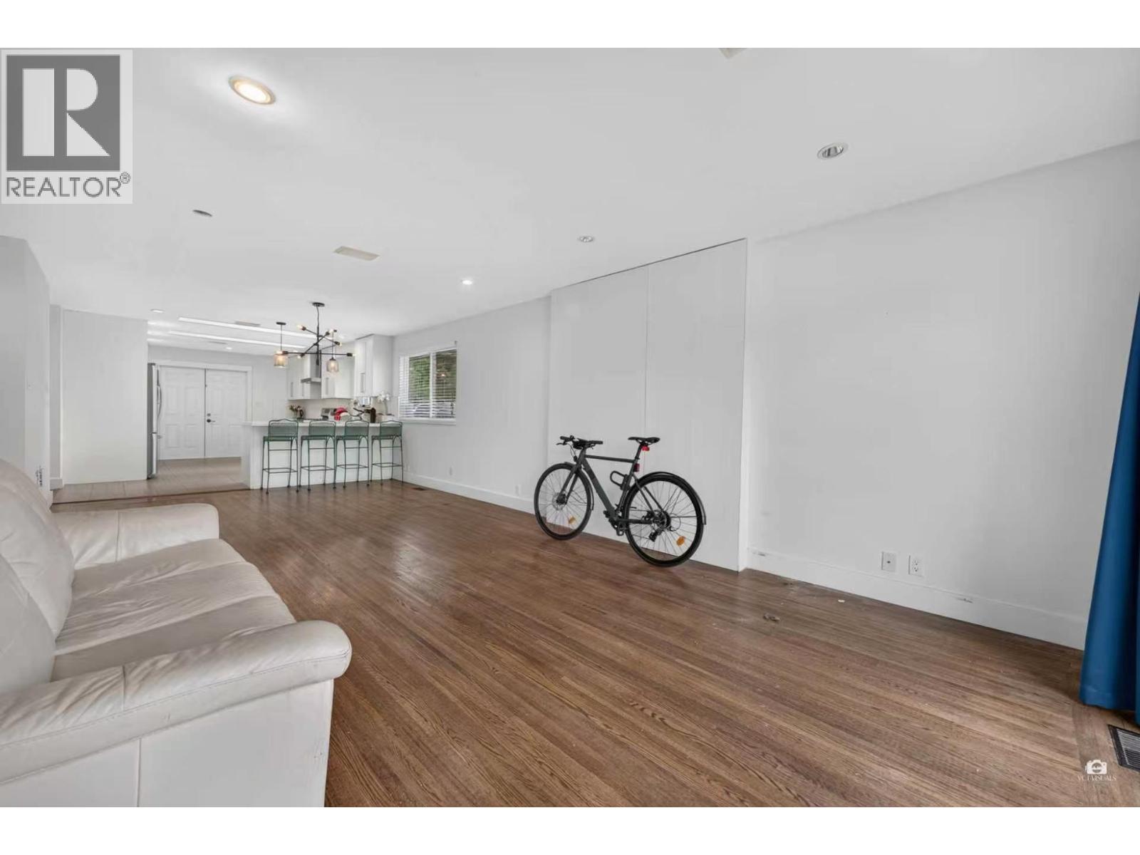 2532 E 24th Avenue, Vancouver, British Columbia  V5R 1C9 - Photo 12 - R3130499