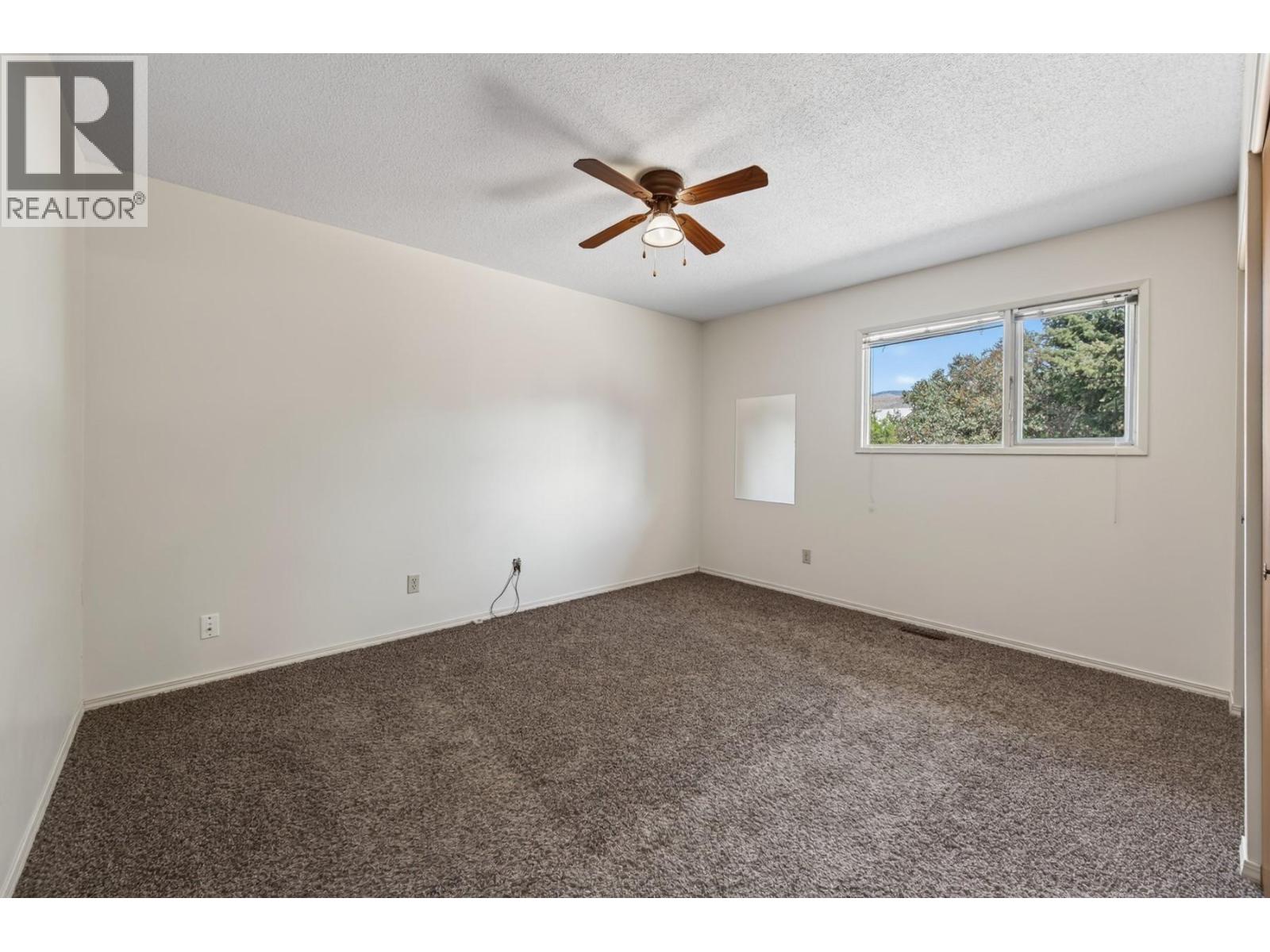 2640 Argyle Avenue photo 13