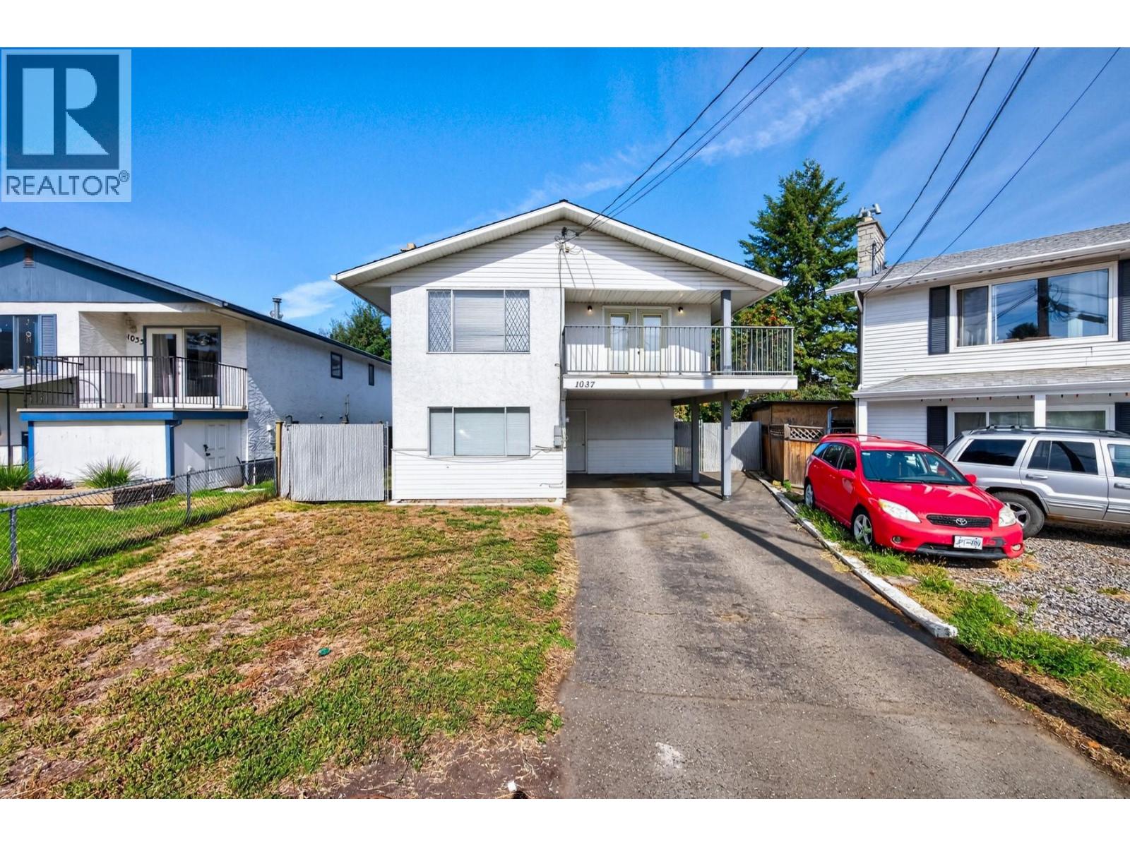1037 Dundas Street photo 1