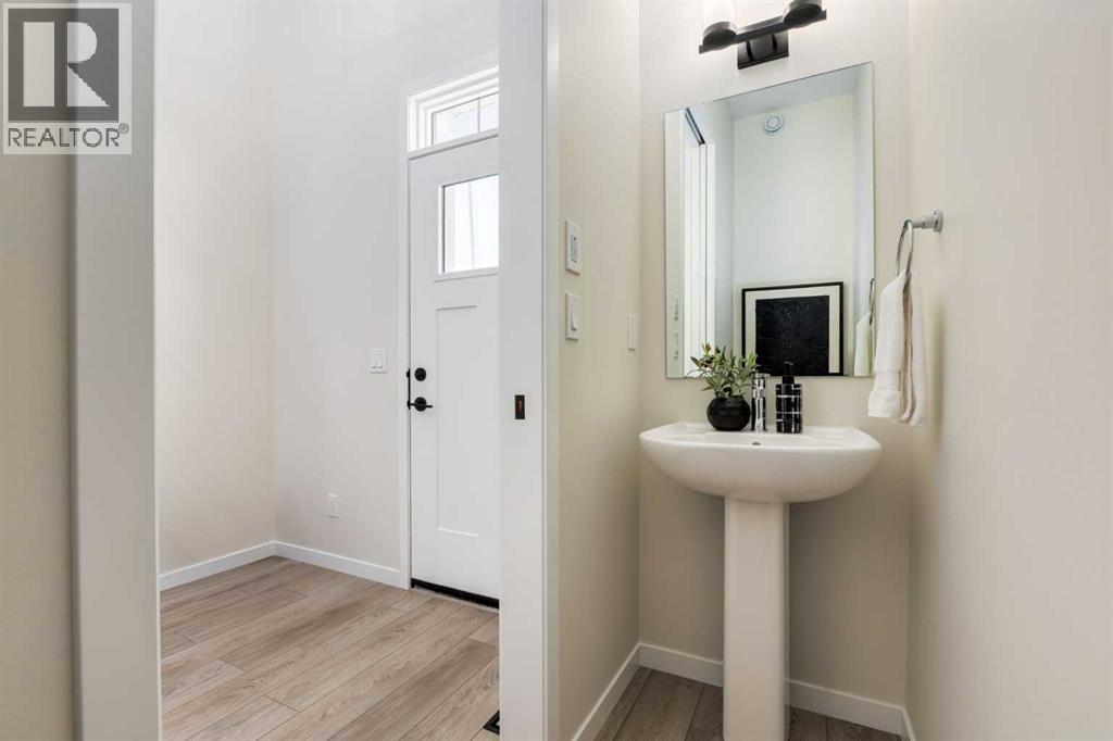 88 Bluerock Terrace Sw, Calgary, Alberta  T2Y 0V7 - Photo 24 - A2334241