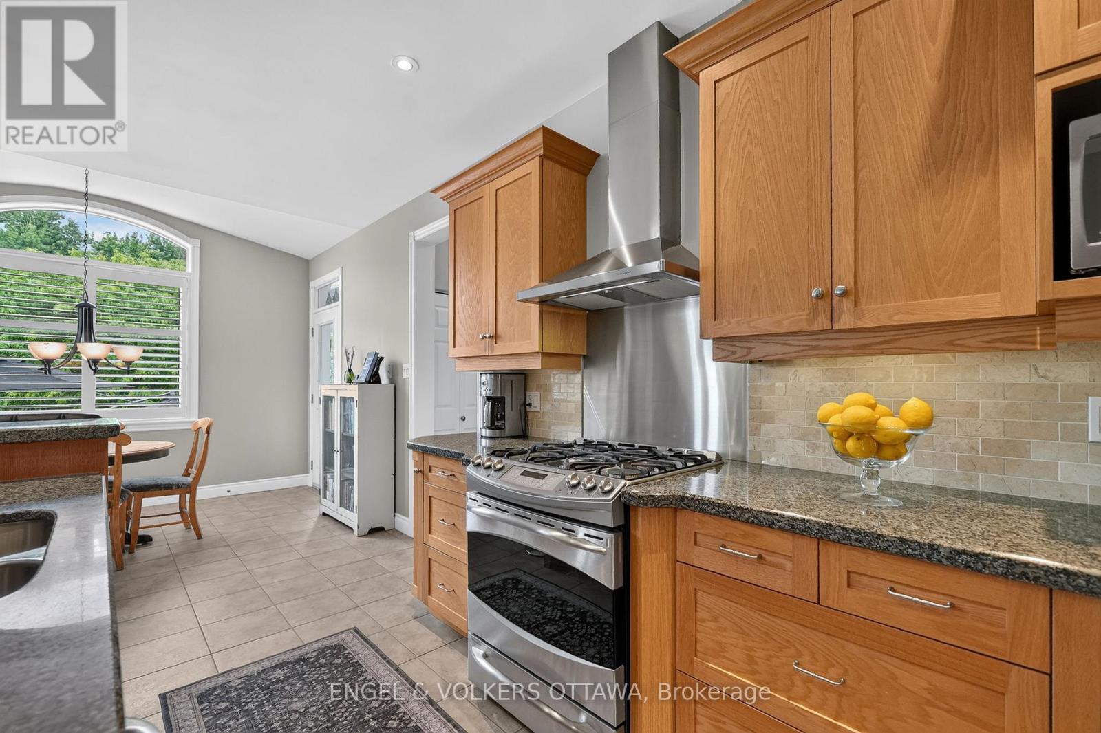 1599 Landel Drive, Ottawa, Ontario  K2W 1C6 - Photo 13 - X13785712