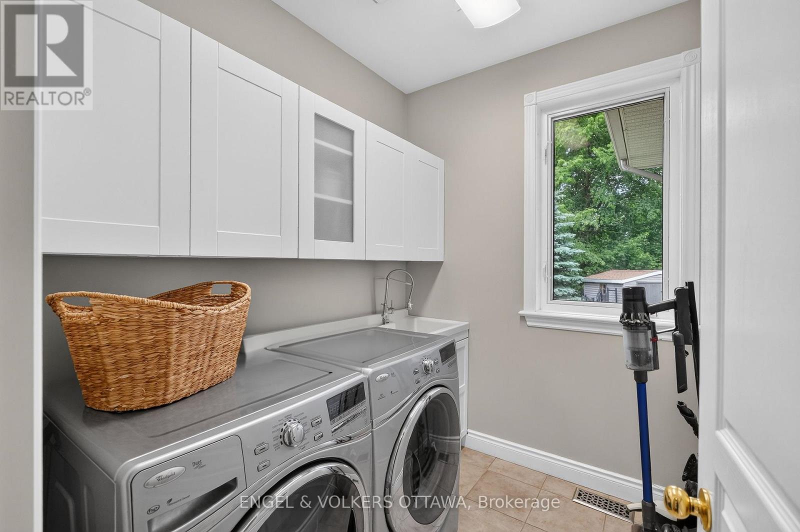 1599 Landel Drive, Ottawa, Ontario  K2W 1C6 - Photo 20 - X13785712