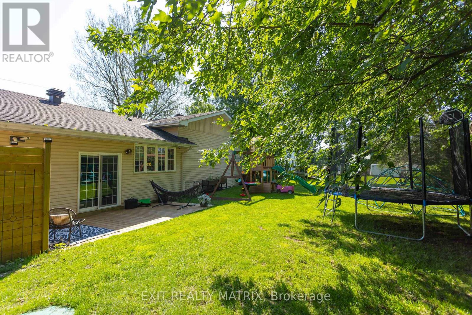 8399 Rowan Drive, Ottawa, Ontario  K0A 2P0 - Photo 38 - X13785902