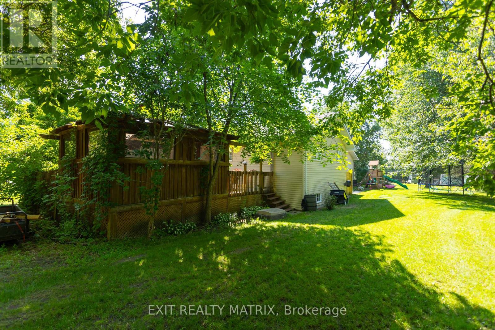 8399 Rowan Drive, Ottawa, Ontario  K0A 2P0 - Photo 40 - X13785902